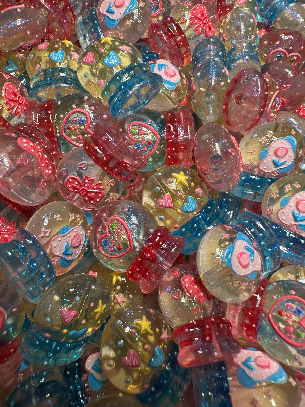 Hearts and Bows Snow globe Shaped Acrylic Beads • 20MM Beads • Pen Beads • Beadable Pen Supplies • DIY Craft Beads • Random Mix – Set of 5