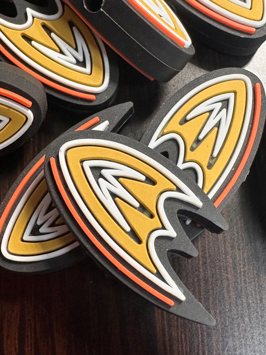 NEW Anaheim Ducks focal bead / silicone focal/ ice hockey team