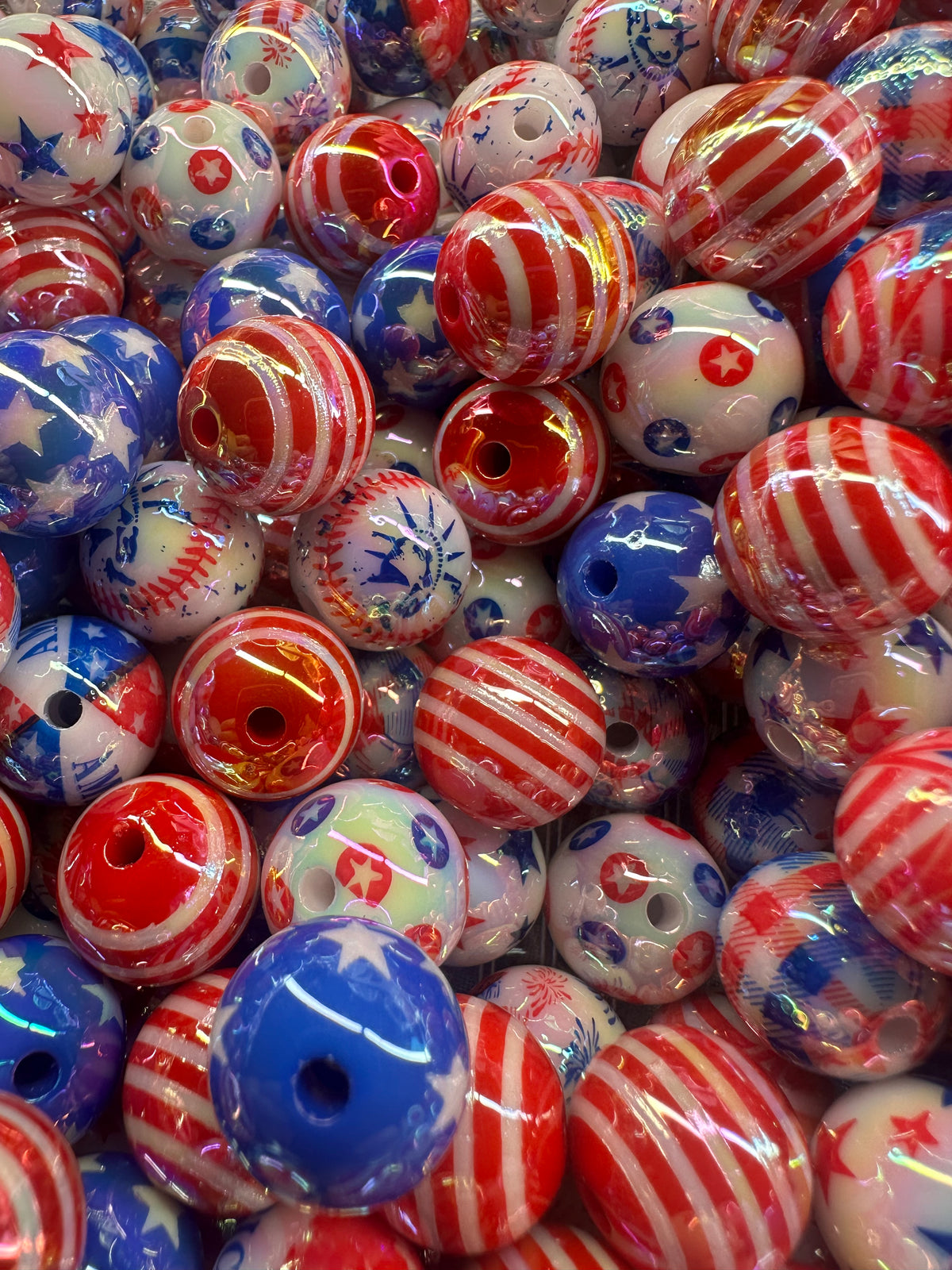 Patriotic USA themes on them included/ Bead/ beadable pen/ keychain bead/ Patriotic beads/ Ten random (10) beads/16mm