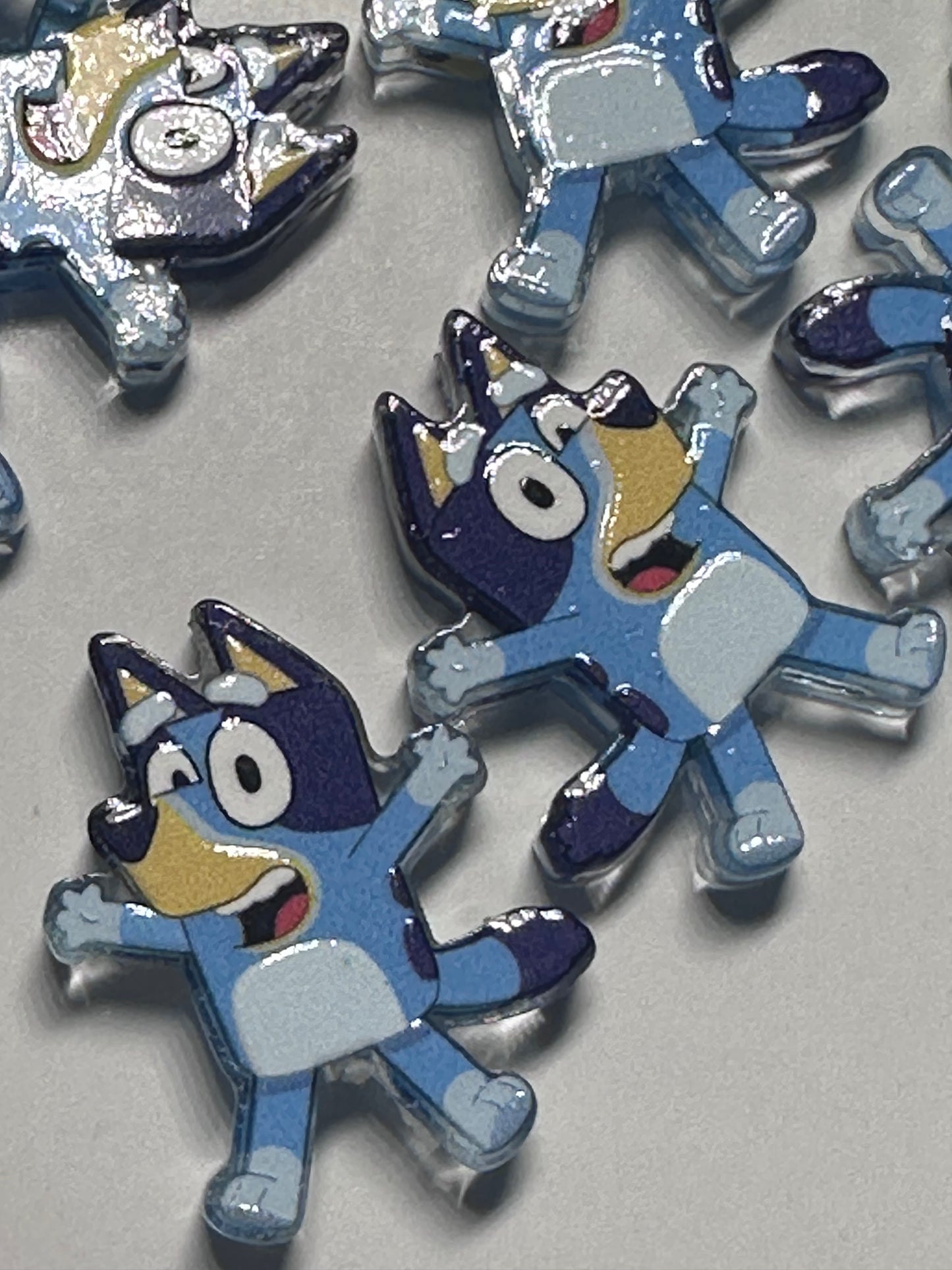 Blue Dog family acrylic focal bead- set of 2/ focal bead/ pen beading / keychain bead / Bingo