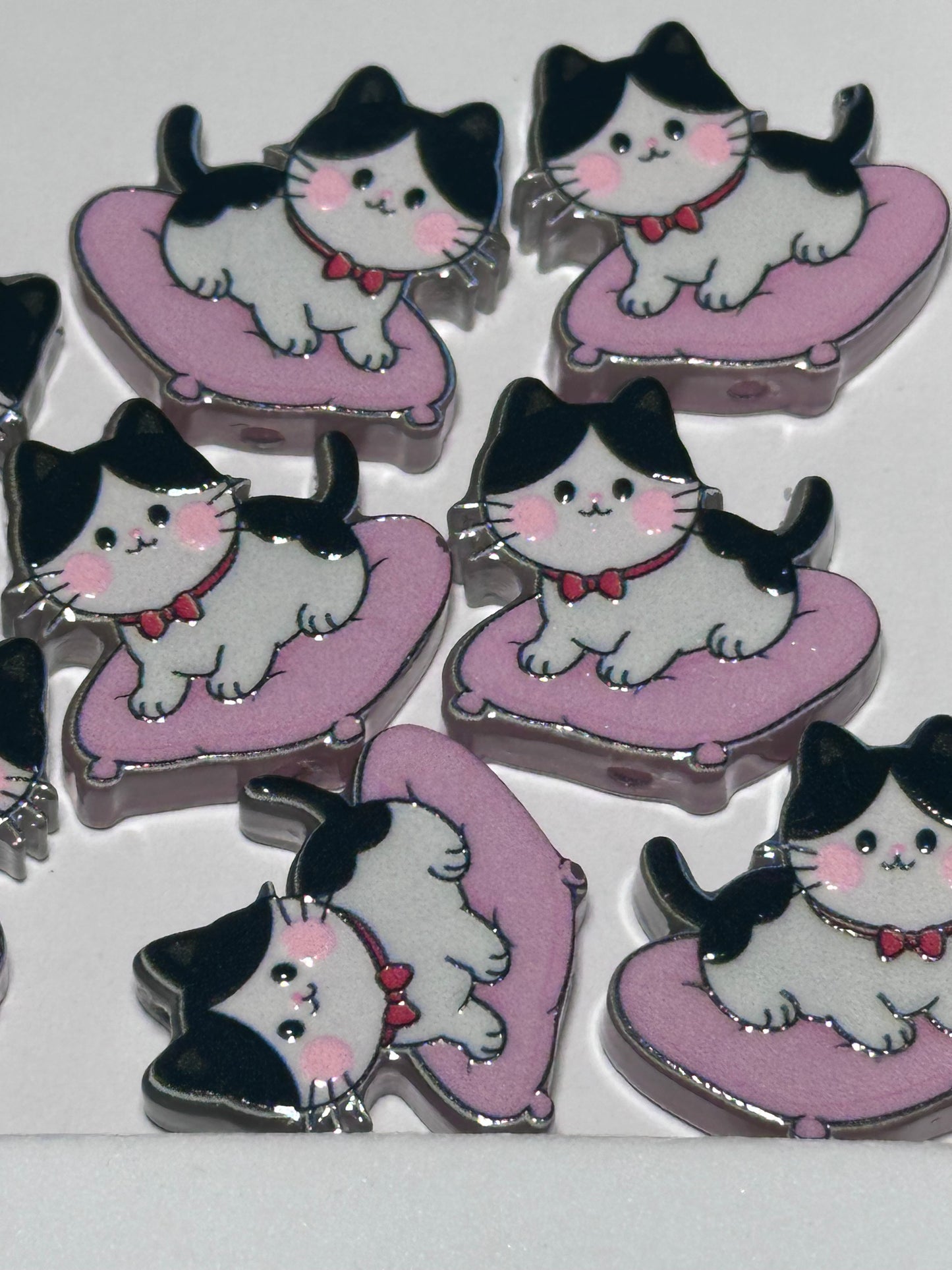 Cute cat acrylic focal bead- set of 2/ focal bead/ pen beading / keychain bead/kitty