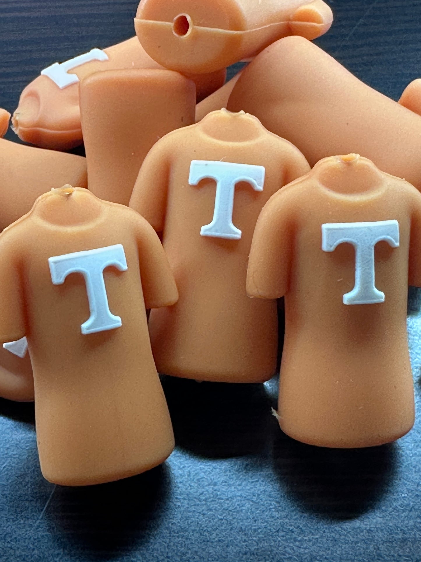 3D Tennessee volunteers focal beads/ NFL / Football Jersey shaped Focal Bead/ beadable pen/ Silicone  bead/ keychain bead