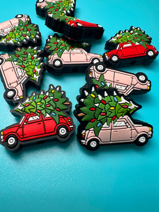 Car with tree on top/ Christmas focal bead/ Silicone  bead/ keychain bead/ Christmas tree