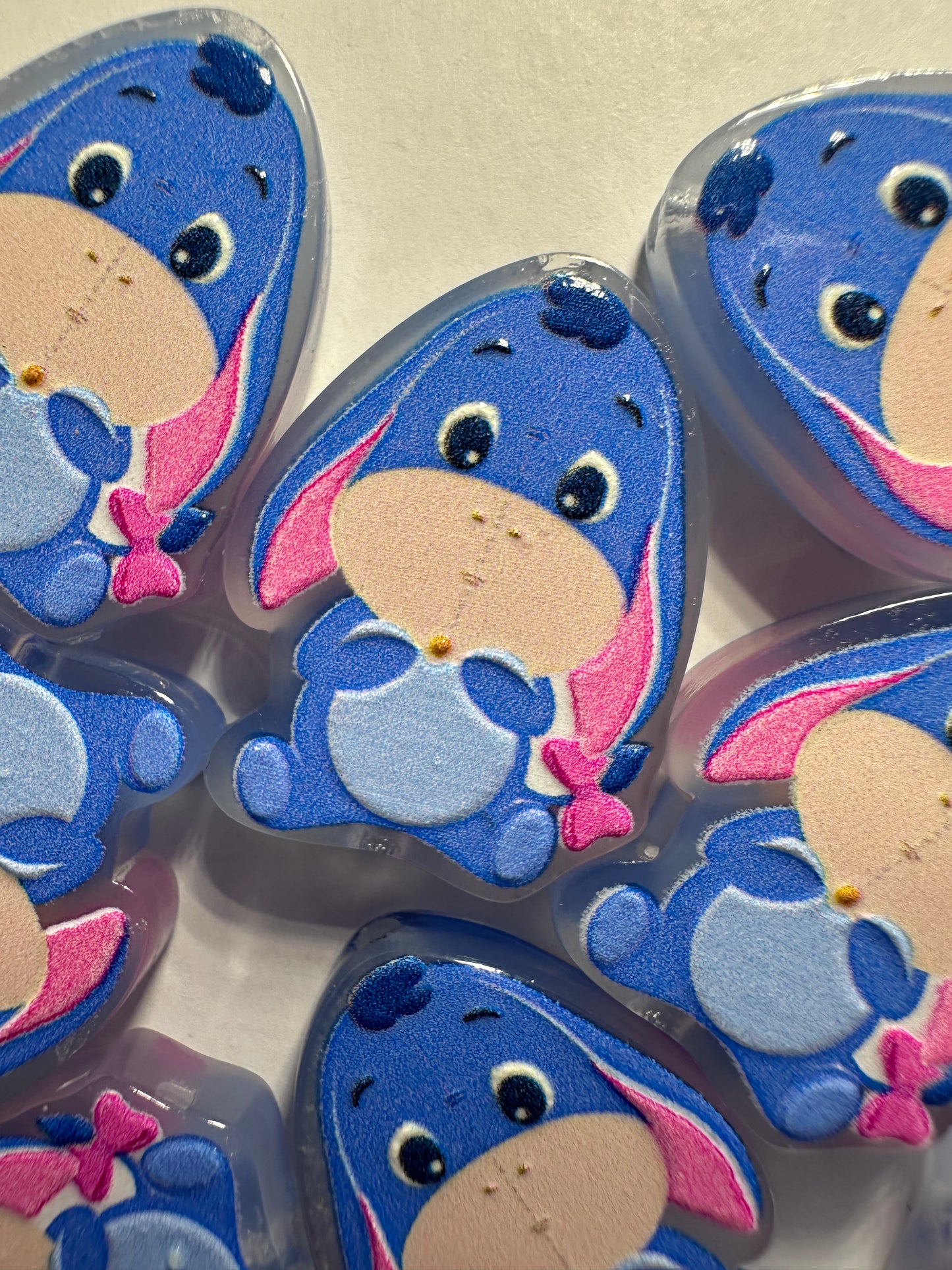 Famous elephant acrylic focal bead- set of 2/ focal bead/ pen beading / keychain bead/blue guy