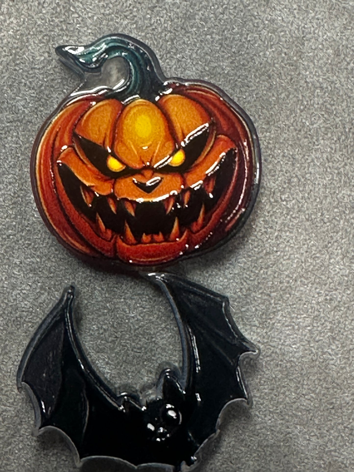 Halloween acrylic focal bead- set of 2 different focals included/ focal bead/ pen beading / keychain bead/ pumpkin-bat