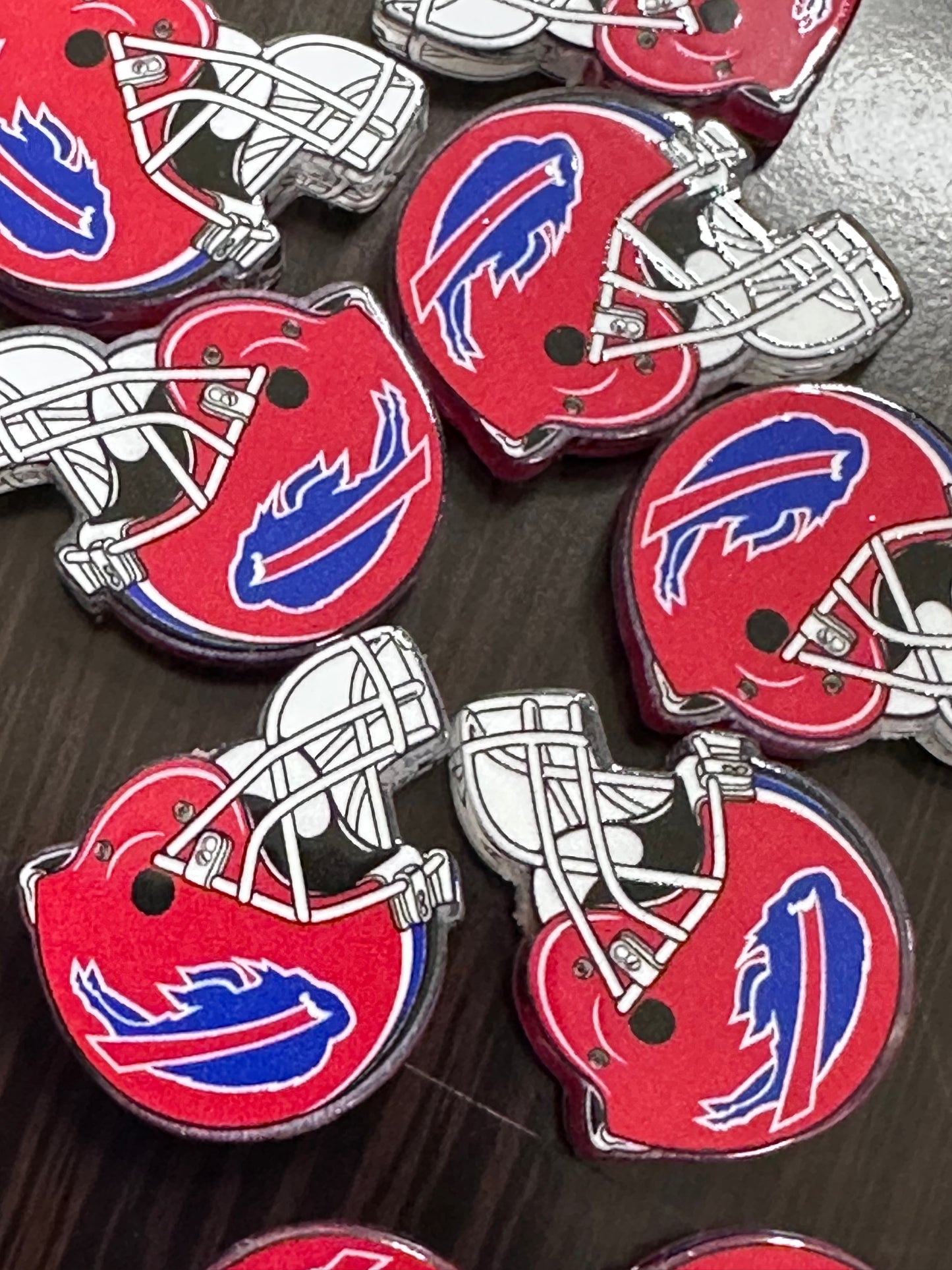 Buffalo acrylic focal bead- set of 2/ focal bead/ pen beading / keychain bead/ helmet shaped bead