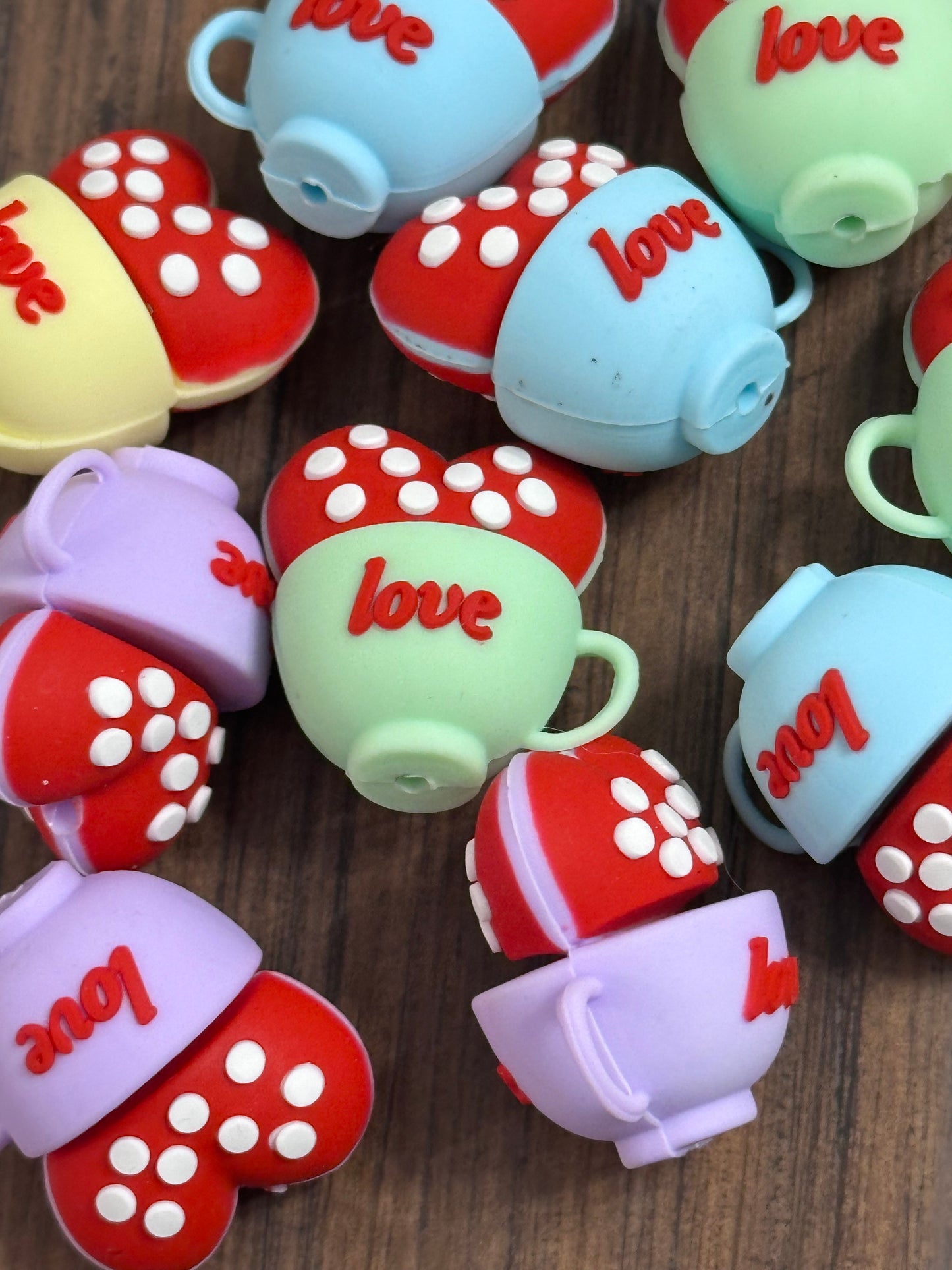 3D Heart in cup beads/ beadable pen/ Silicone bead/ keychain bead/Valentines Day hearts/ red heart bead/ tea cup