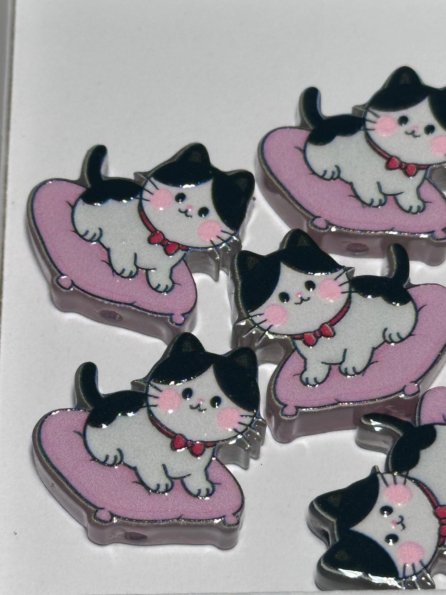 Cute cat acrylic focal bead- set of 2/ focal bead/ pen beading / keychain bead/kitty