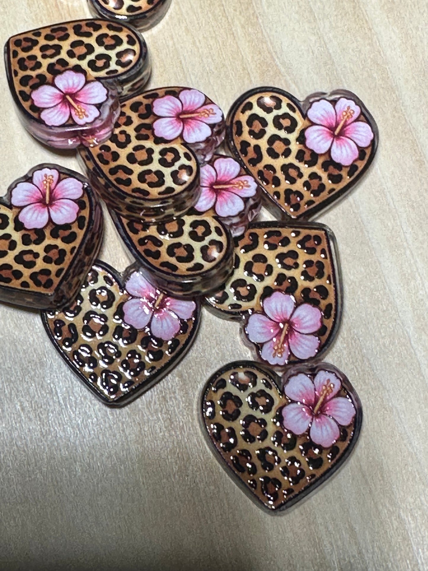 Heat shaped Leopard print pink hibiscus acrylic focal bead- set of 2/ focal bead/ pen beading / keychain bead/ (Copy)