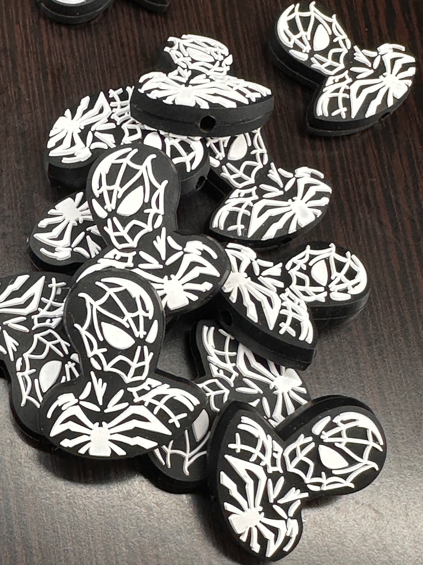 Spider silicone focal bead 3