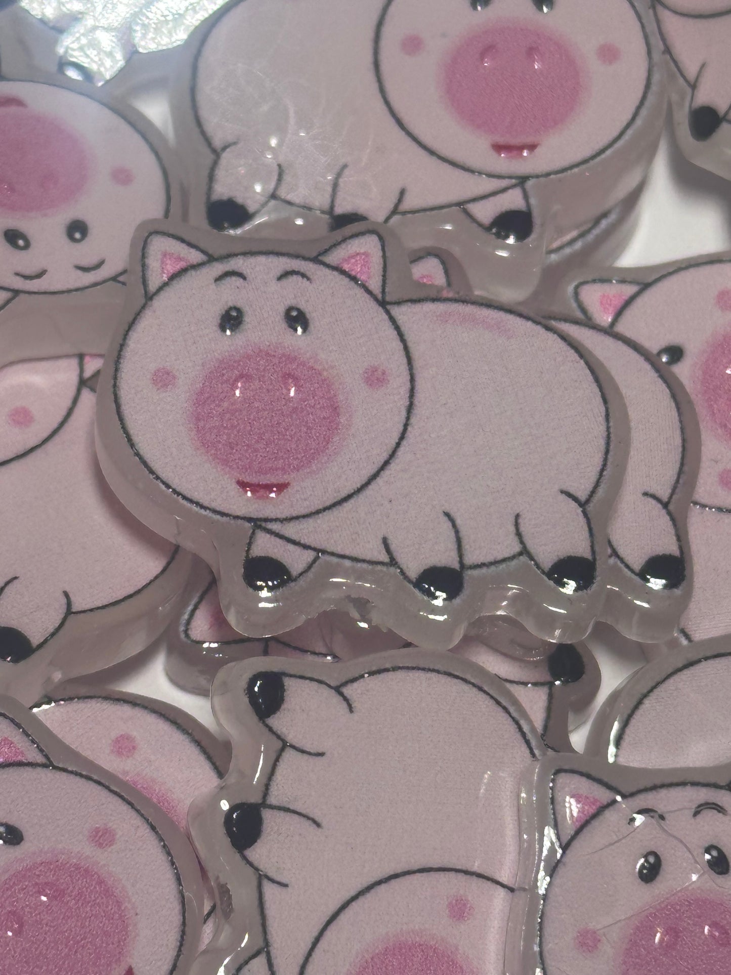 Cute Pink Pig acrylic focal bead- set of 2/ focal bead/ pen beading / keychain bead/