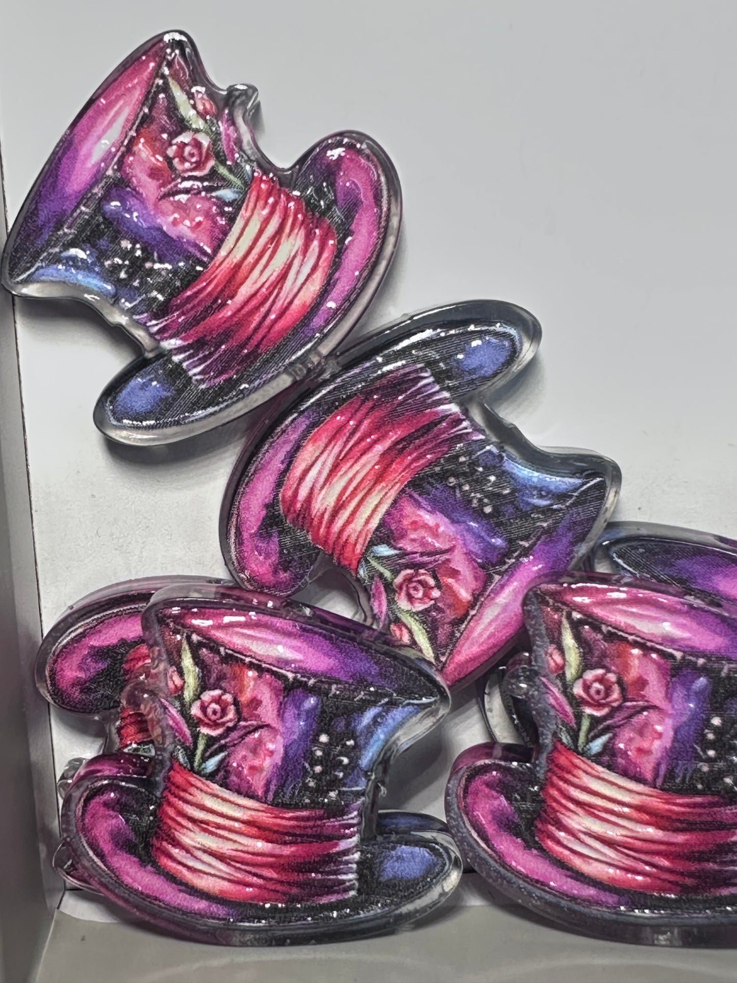 Top Hat acrylic focal bead- set of 2/ focal bead/ pen beading / keychain bead