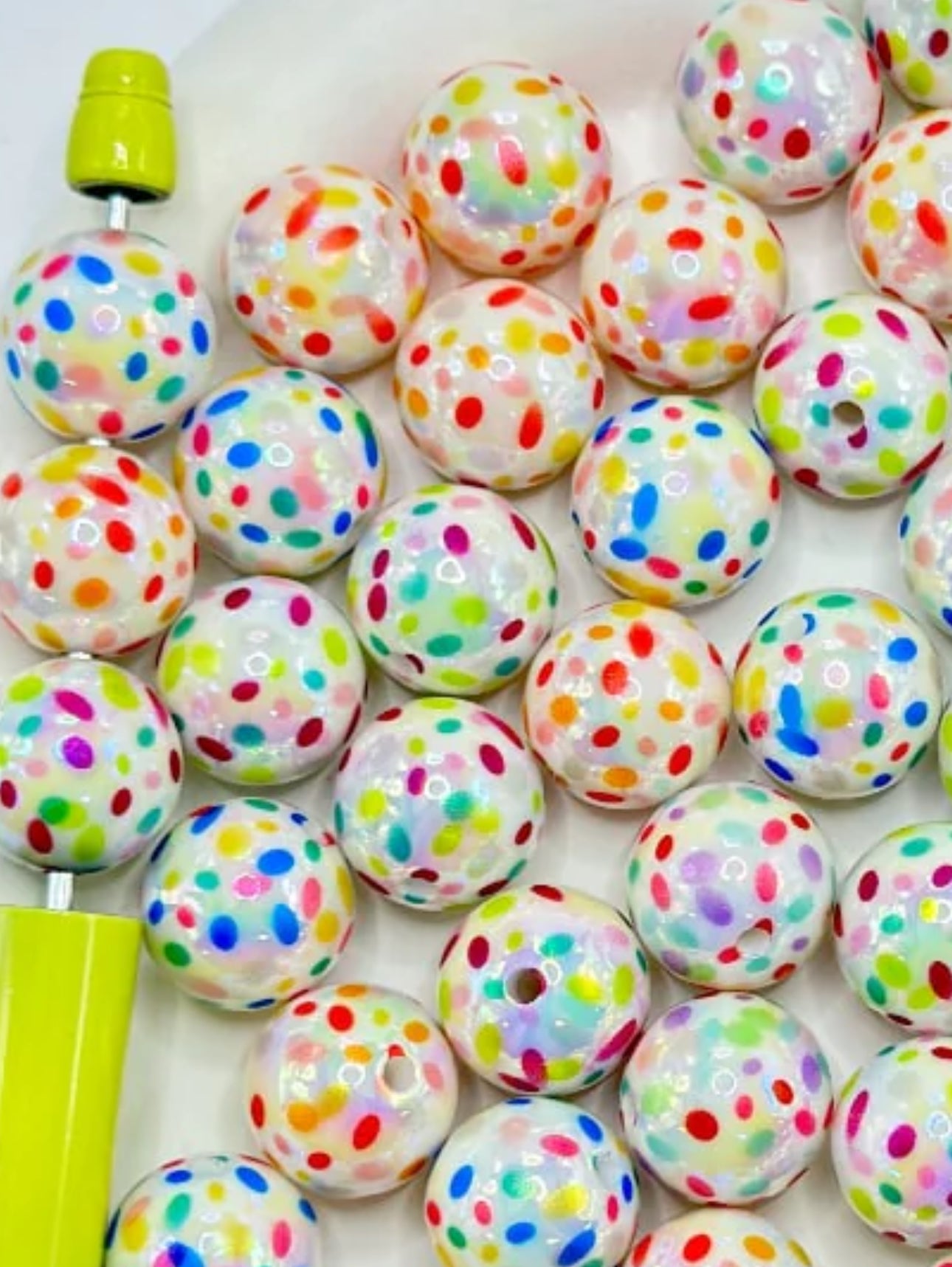 Acrylic multi colored spots on white beads/beadable pen/ keychain bead/ 16mm bead/ Ten (10) beads