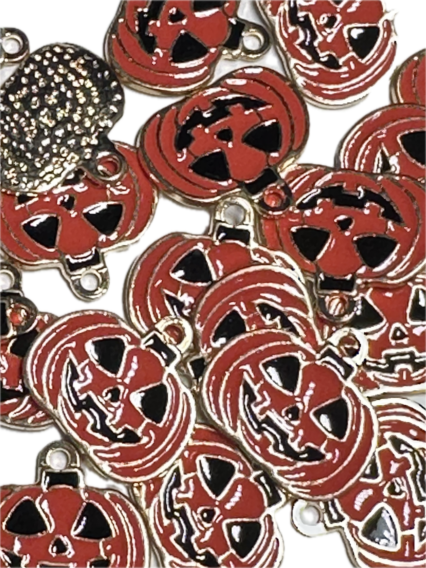 Halloween enamel metal charms/ DIY charm bracelet/ DIY necklace/ Jack o lantern/ Pumpkin