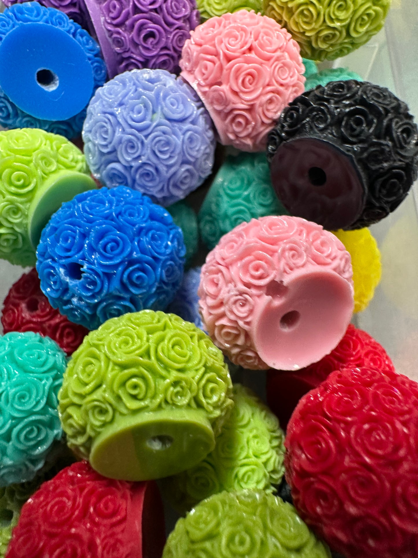 Roses carved multi color wheel beads/ spacers/ jewelry Bead/ beadable pen beads/ keychain bead/bead/17mm beads/abacus/ silicone / engraved silicone beads