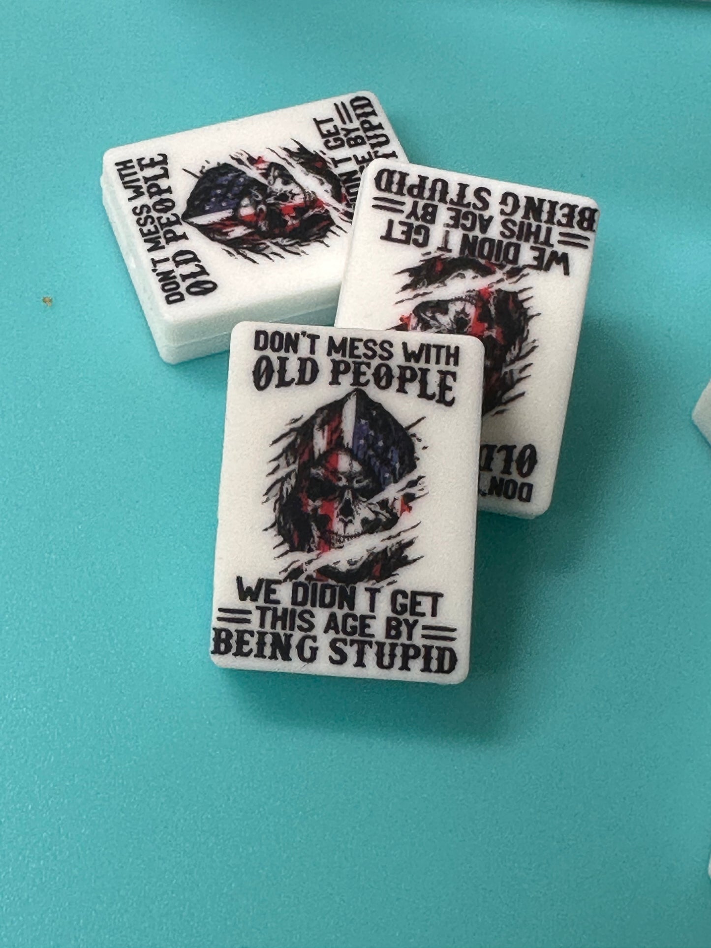 Old peopleFocal Bead/stupid people bead