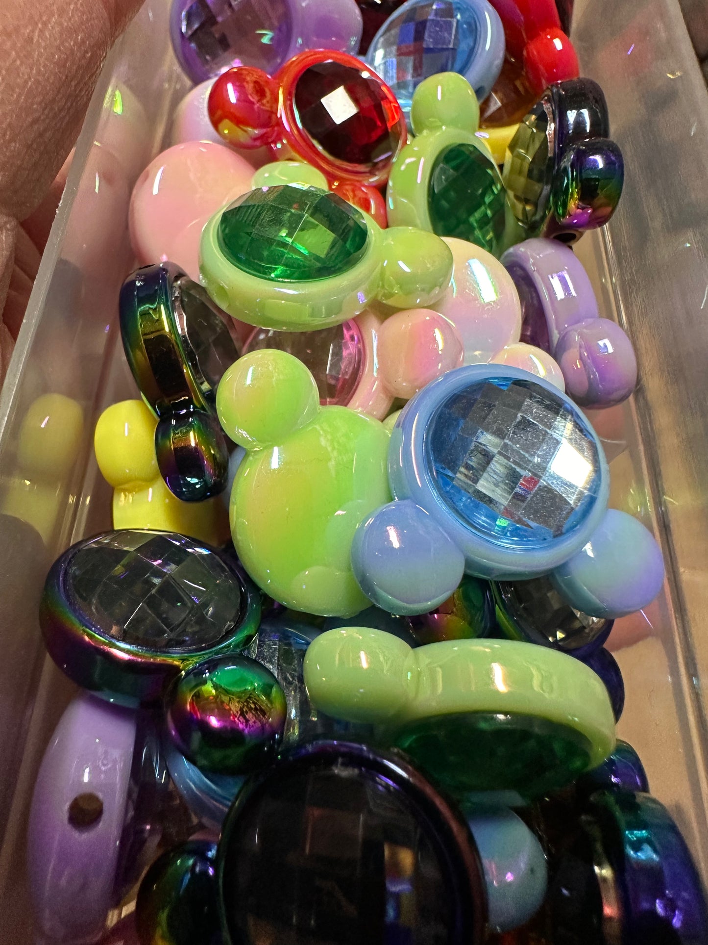 Colorful acrylic ear shaped with rhinestone in middle /Ten (10) beads included/ beadable pen/ keychain bead/ cube bead/