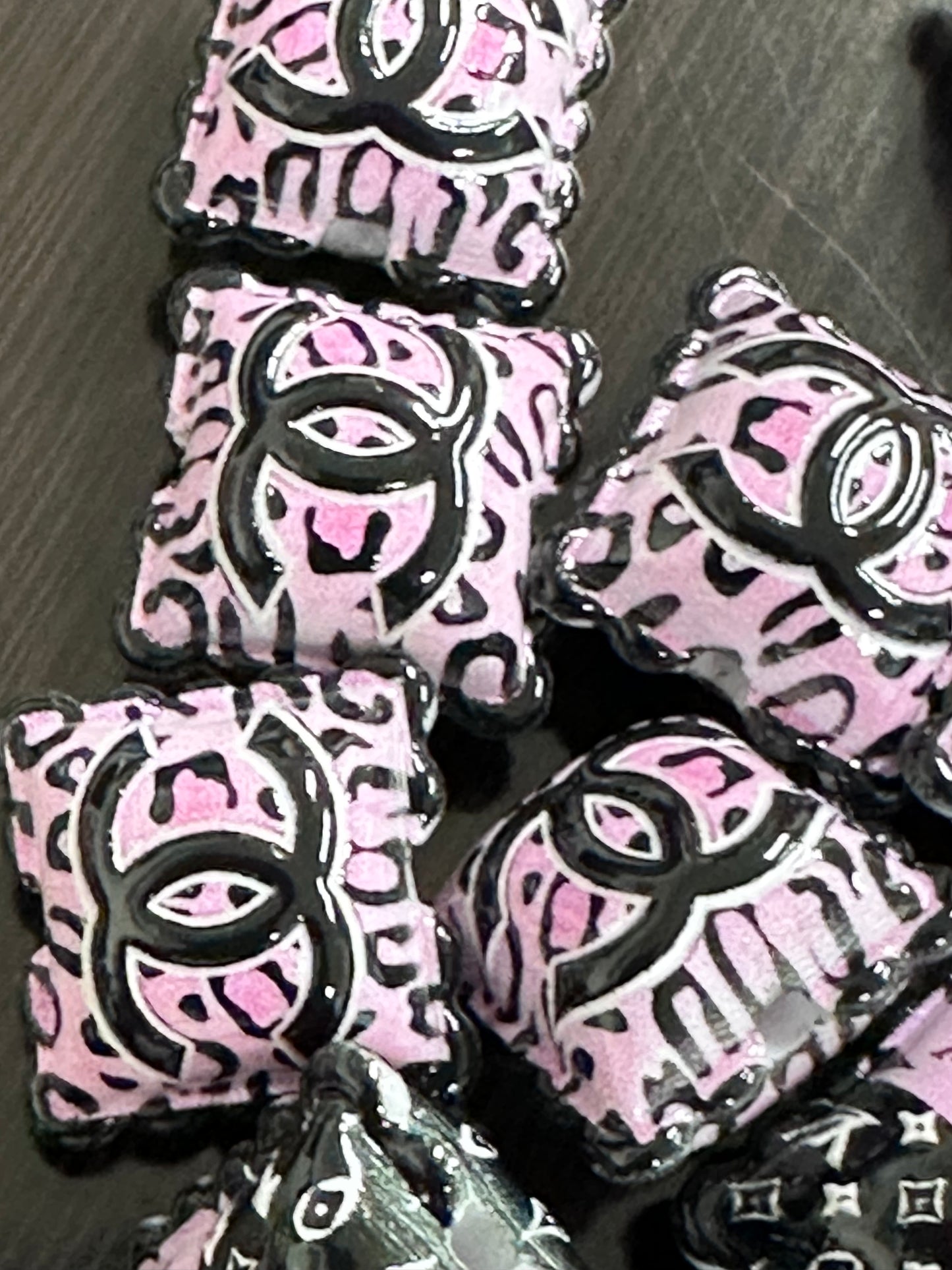 Favorite fancy pillow acrylic focal bead- set of 2/ focal bead/ pen beading / keychain bead/choose from two designers