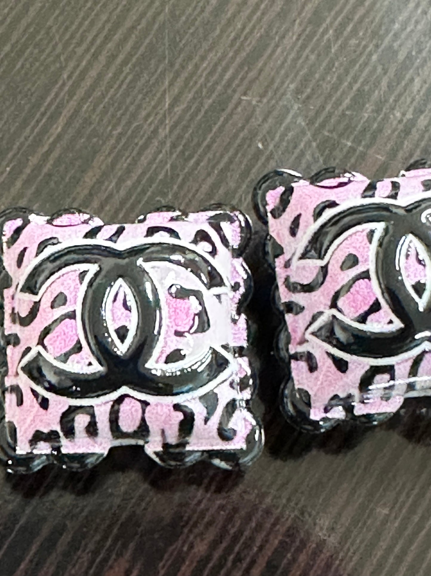 Favorite fancy pillow acrylic focal bead- set of 2/ focal bead/ pen beading / keychain bead/choose from two designers