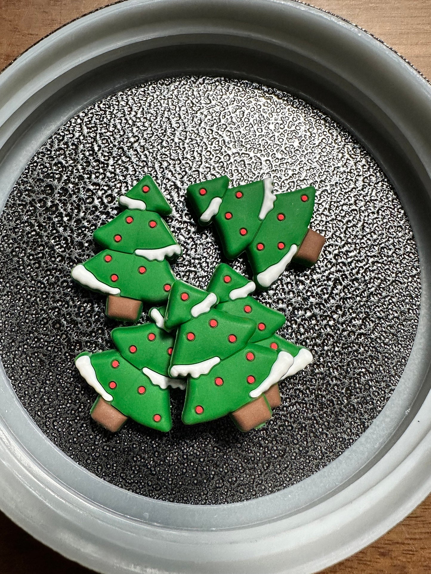 Christmas tree farm/ Focal Bead/ beadable pen/ Silicone bead/ keychain bead/ Christmas