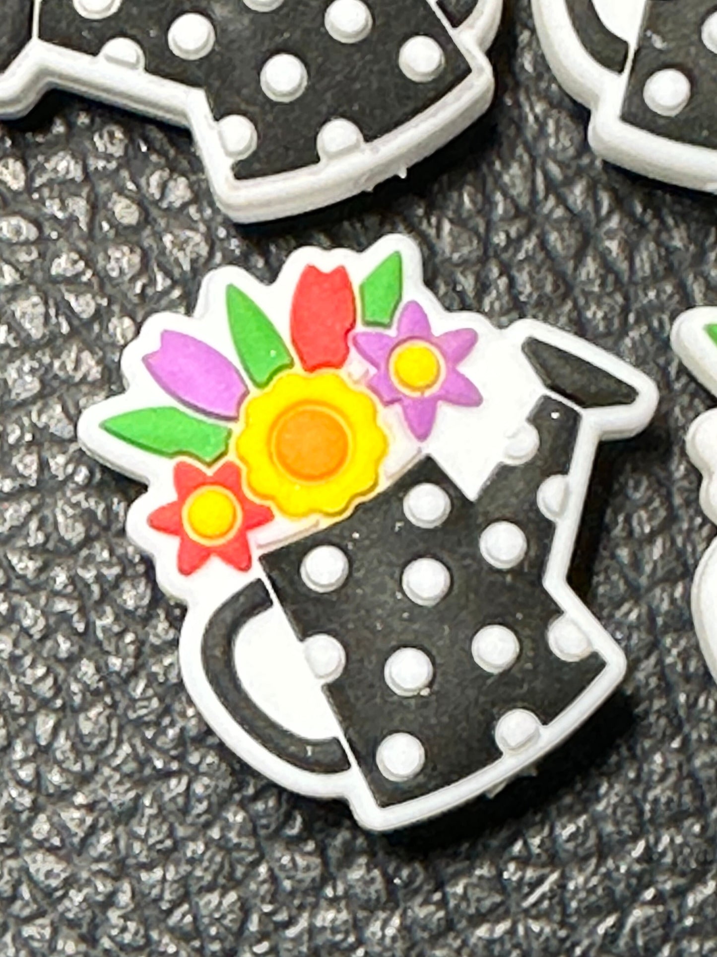 Cute watering can with flower/  Focal Bead/ beadable pen/ Silicone  bead/ keychain bead/ Summer/ dots