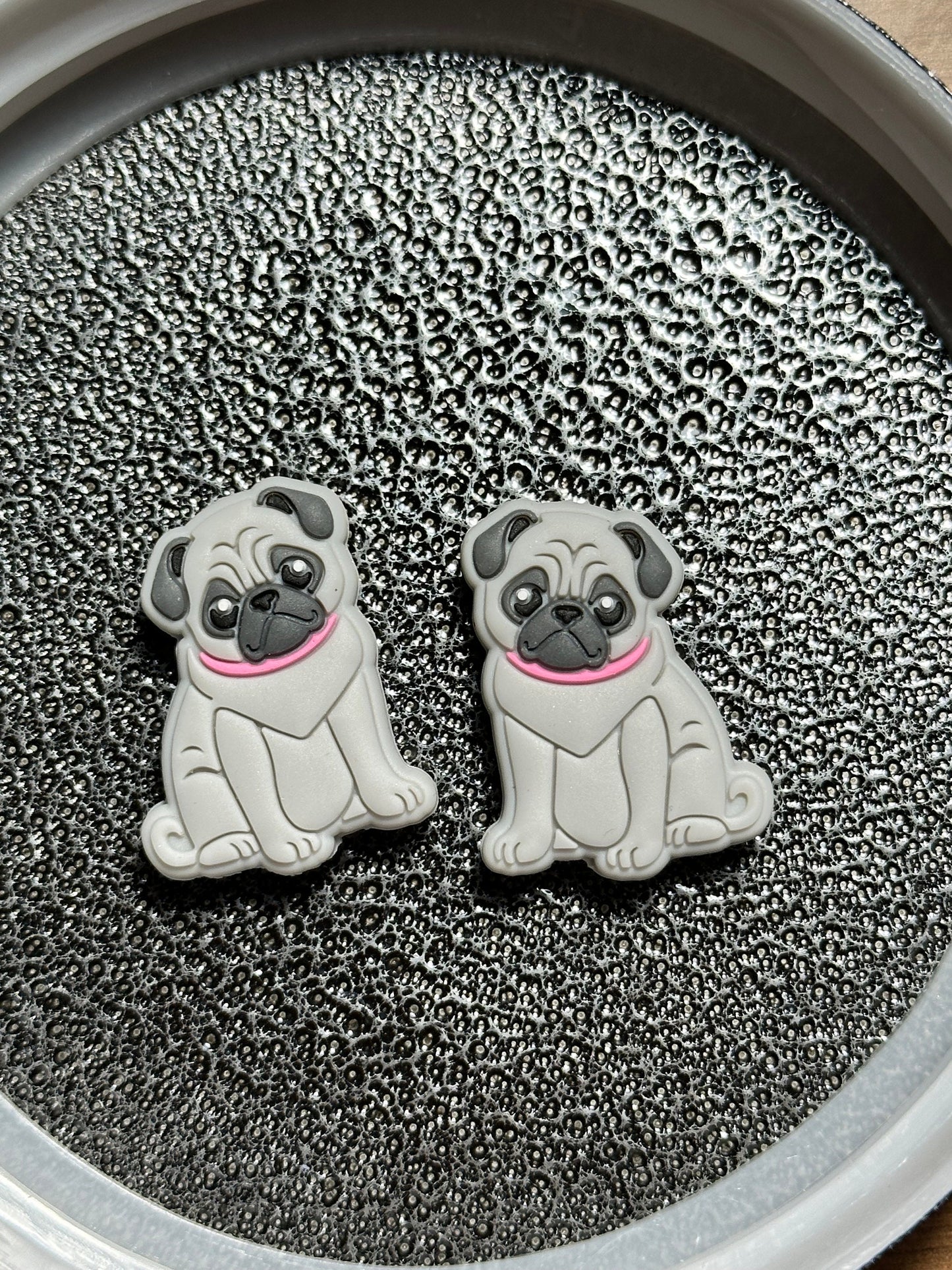 Pug dog focal beads/  Focal Bead/ beadable pen/ Silicone  bead/ keychain bead/ pet/ pug/ puppy