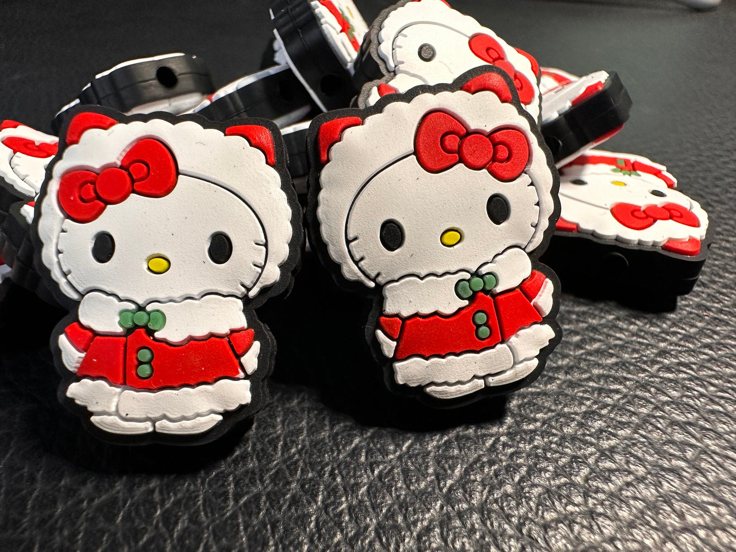 Christmas focal bead /Focal Bead/ beadable pen/ Silicone  bead/ keychain bead/ cat