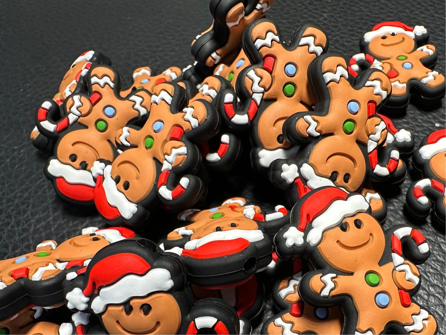 Gingerbread man/ Focal Bead/ beadable pen/ Silicone  bead/ keychain bead/ cookie man / Christmas