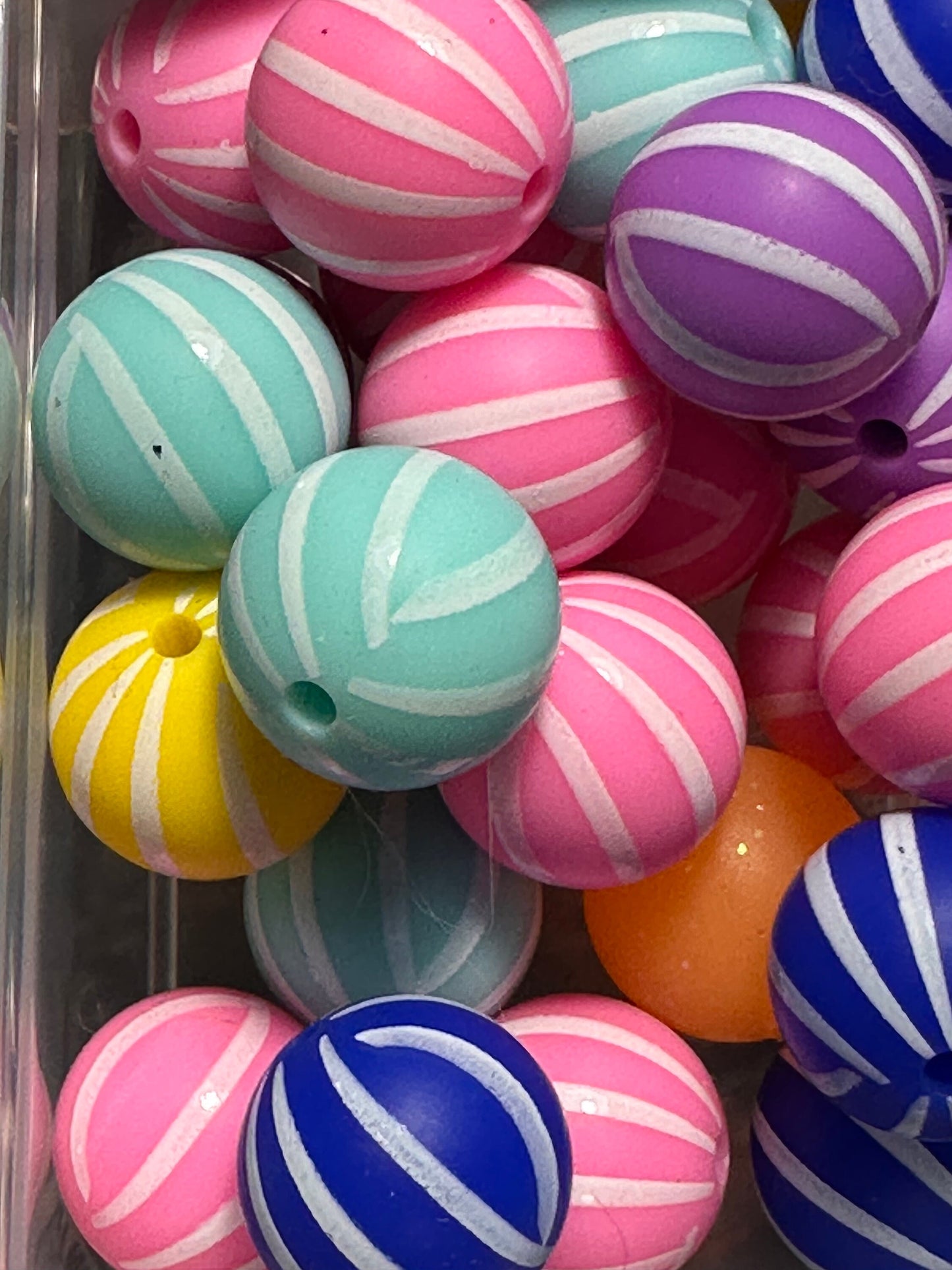 Bright colors/ striped silicone beads / jewelry beads/ beadable pen beads/ keychain bead/bead/ 15mm/