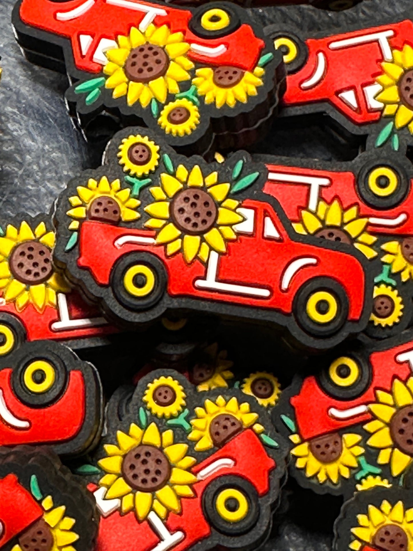 Red truck with sunflowers focals beads / Focal Bead/ beadable pen/ Silicone  bead/ keychain bead