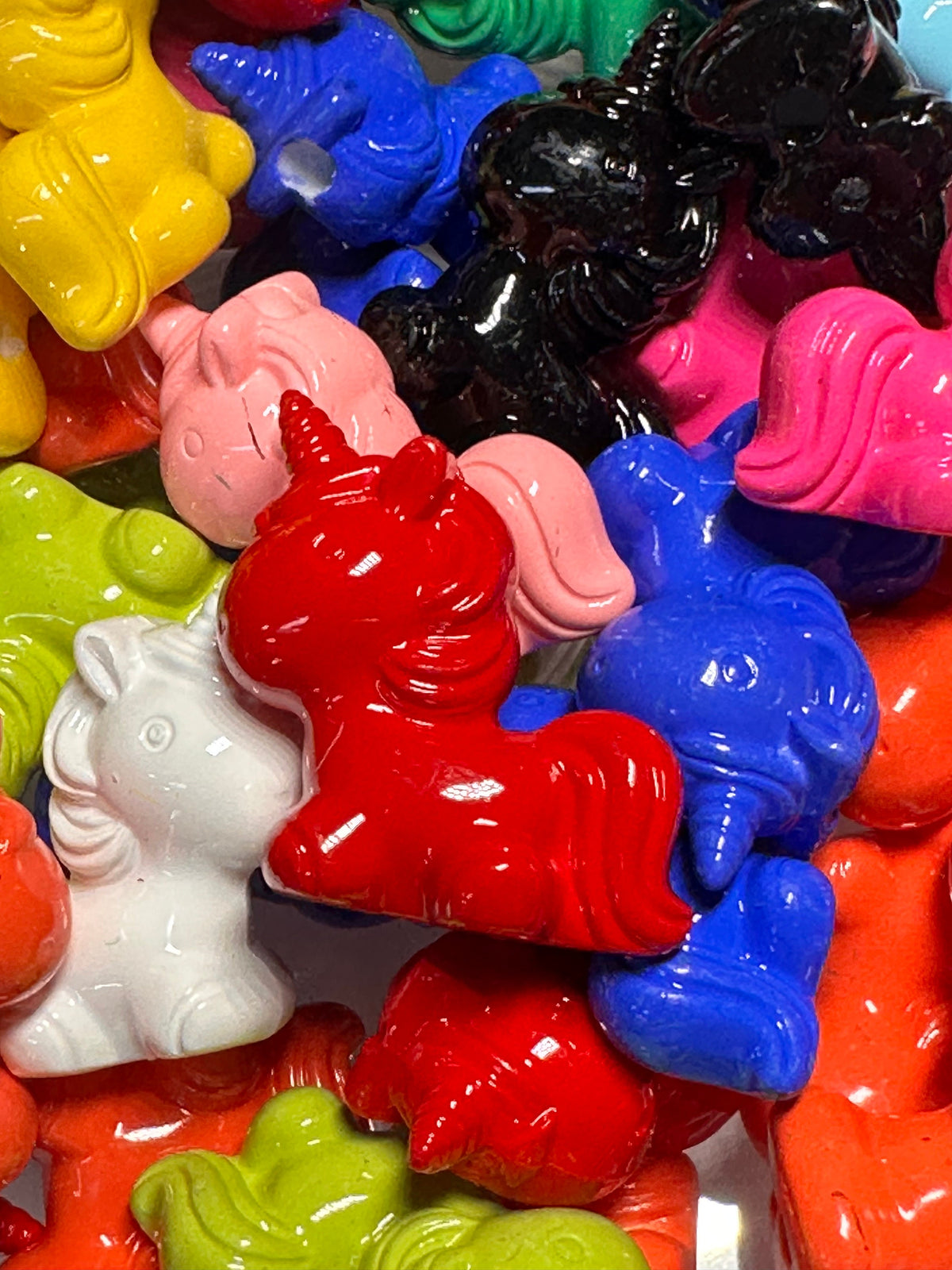 Five (5) acrylic assorted color unicorn beads included/ jewelry Bead/ beadable pen beads/ keychain bead/ DIY