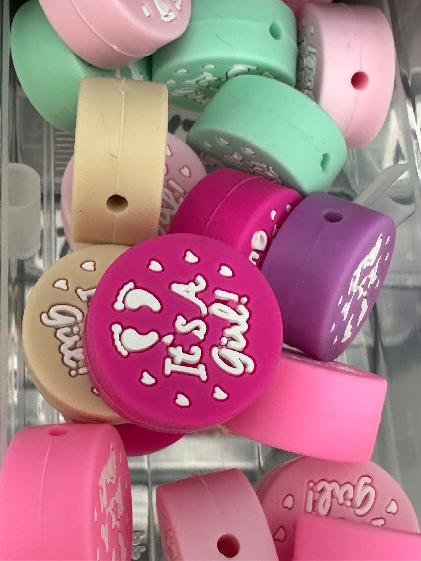 Focal Bead/ beadable pen/ Silicone bead/ keychain bead/DIY/ /it’s a girl!